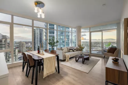 2402 1788 Gilmore Avenue, Burnaby, BC, Brentwood Park — 2 bed apartment/condo for sale