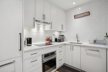 Kitchen Photo of 721 E 26th Avenue, Vancouver, BC
