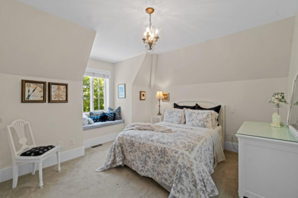Powder Room Photo of 7215 Wiltshire Street, Vancouver, BC