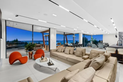 Office / Den Photo of 1840 Orchard Way, West Vancouver, BC