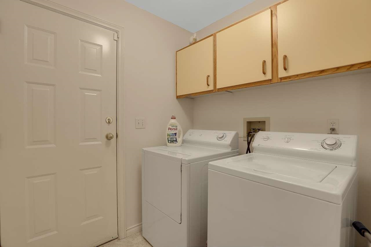 Bedroom 3 Photo of 8375 148b Street, Surrey, BC