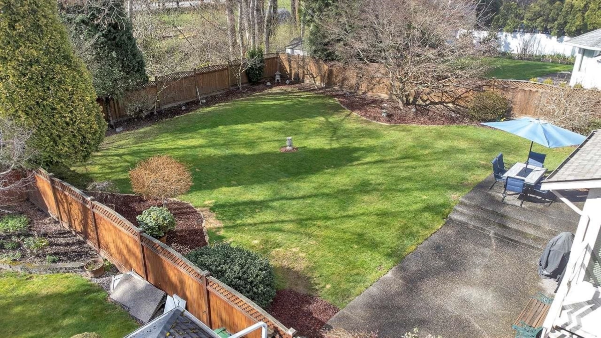 Fitness Center Photo Near 8375 148b Street, Surrey, BC