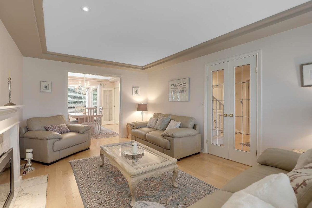 Laundry Room Photo of 8375 148b Street, Surrey, BC