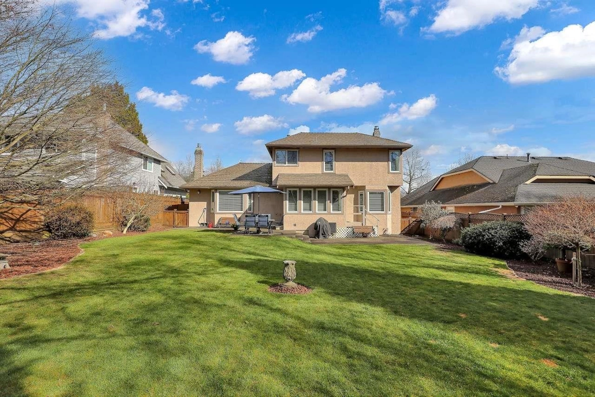 Outdoor Kitchen Photo of 8375 148b Street, Surrey, BC