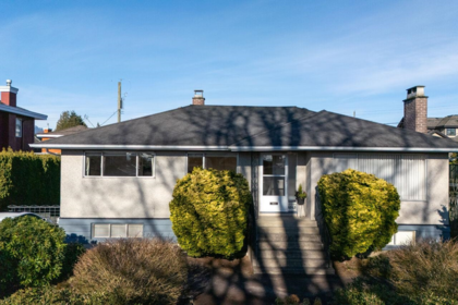 Living Room Photo of 6545 Charles Street, Burnaby, BC