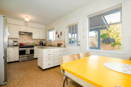Office / Den Photo of 6545 Charles Street, Burnaby, BC