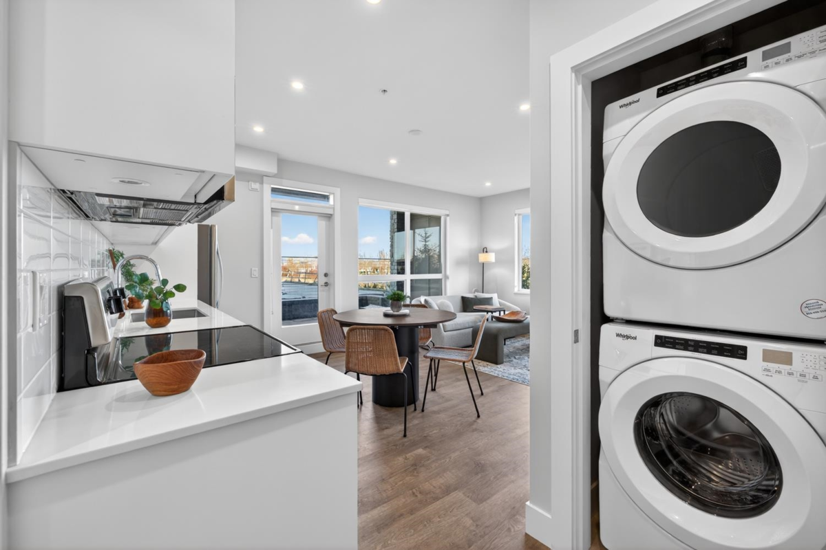 Guest Bathroom Photo of 107 1942 Starling Drive, Tsawwassen, BC