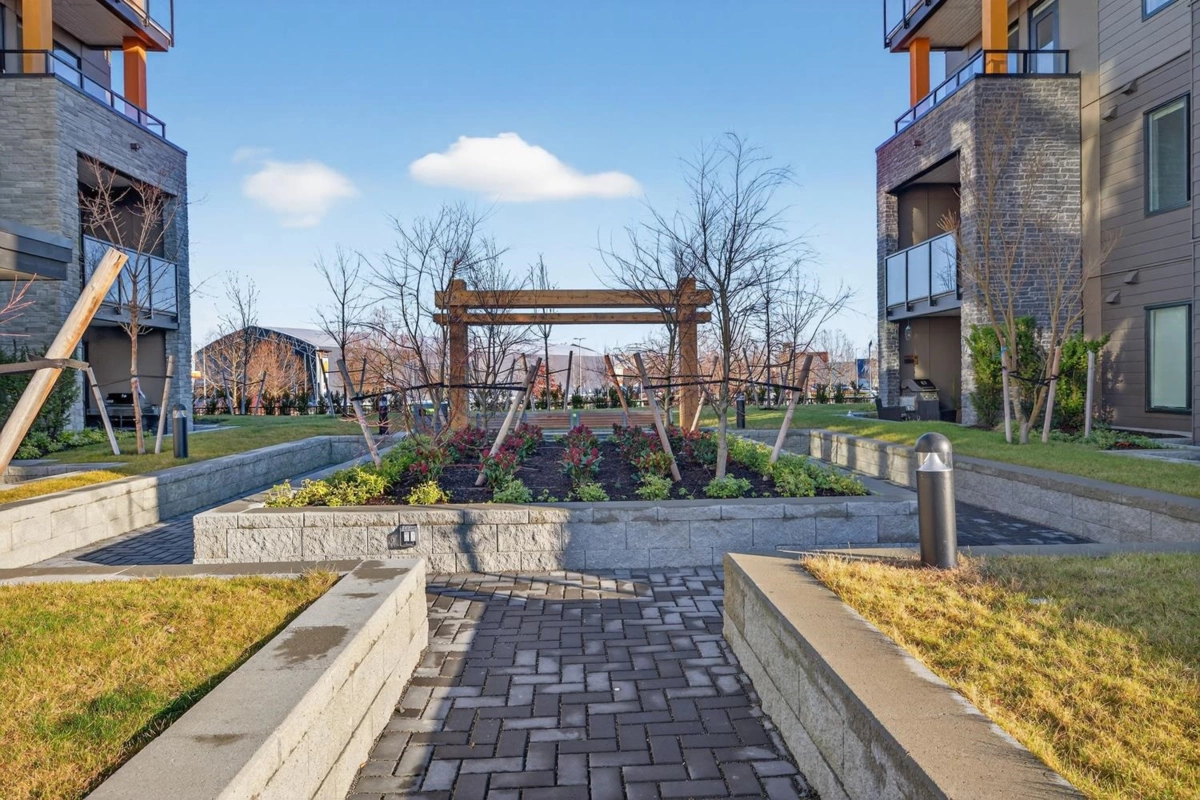 Outdoor Deck Photo of 107 1942 Starling Drive, Tsawwassen, BC