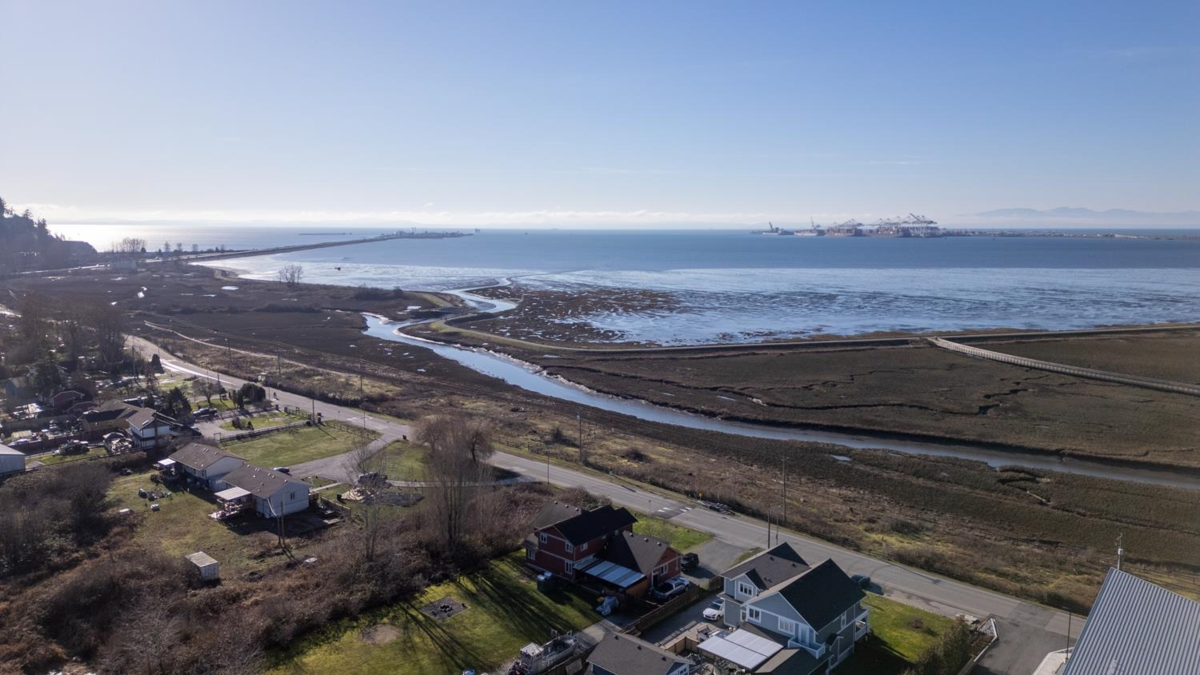 Playground / Recreational Area Near 107 1942 Starling Drive, Tsawwassen, BC