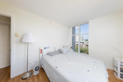 Bedroom 2 Photo of 702 8460 Granville Avenue, Richmond, BC