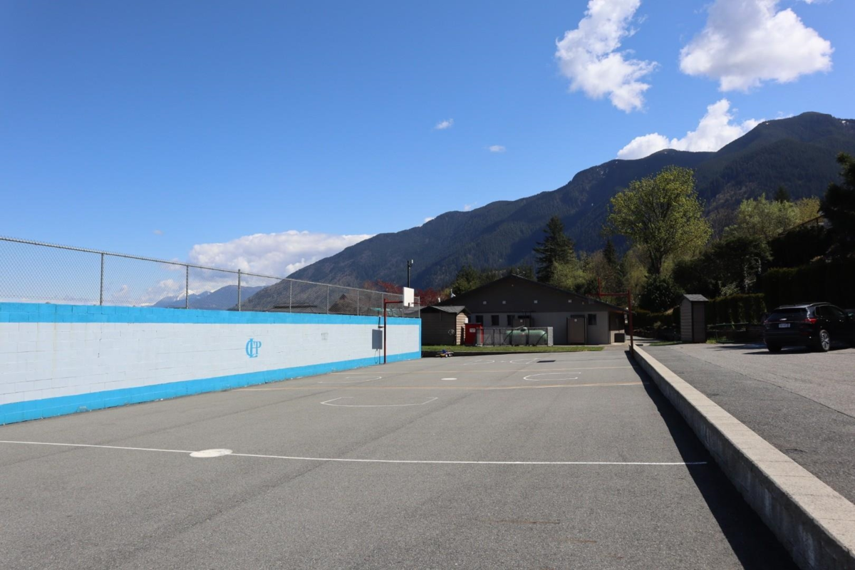 Front Yard Photo of 133 1436 Frost Road, Cultus Lake, BC