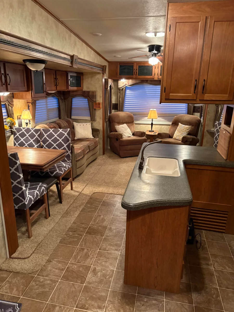 Primary Bathroom Photo of 133 1436 Frost Road, Cultus Lake, BC