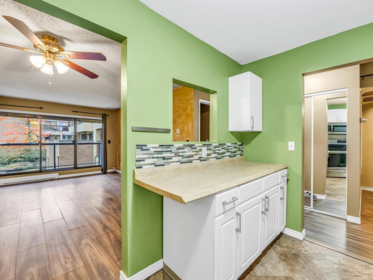 Kitchen Photo of 211 10157 University Drive, Surrey, BC