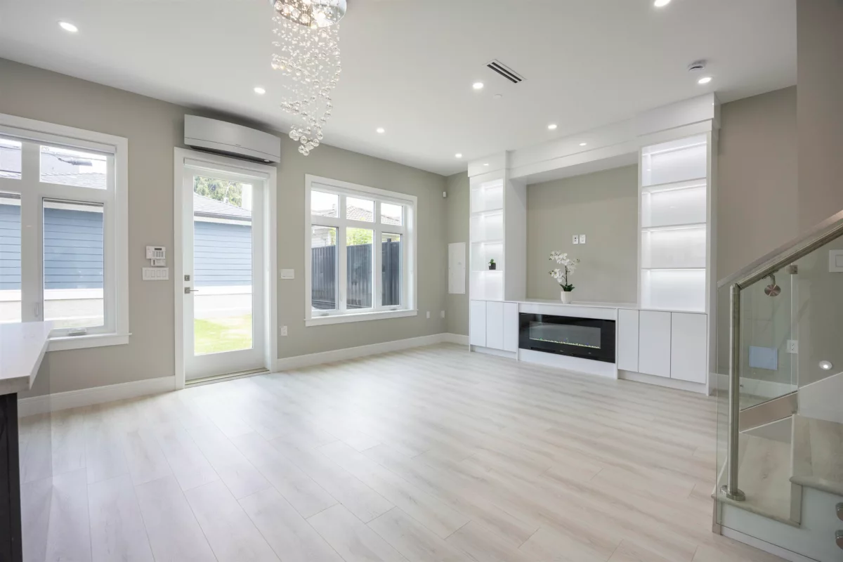 Dining Area Photo of 2 5808 Lanark Street, Vancouver, BC