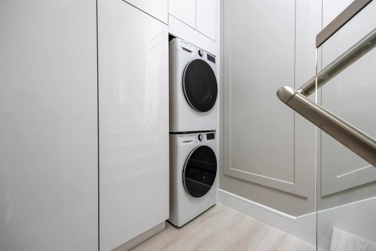 Powder Room Photo of 2 5808 Lanark Street, Vancouver, BC