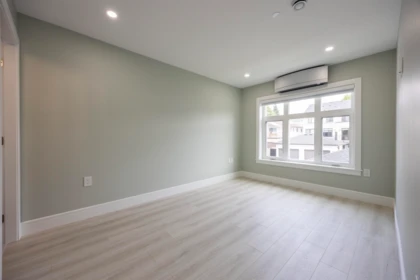 Bedroom 3 Photo of 2 5808 Lanark Street, Vancouver, BC