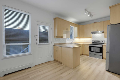 Mudroom Photo of 6626 Hampton Boulevard, Surrey, BC