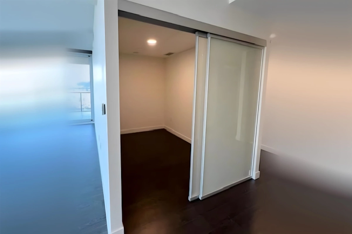Kitchen Island Photo of 1107 4890 Lougheed Highway, Burnaby, BC
