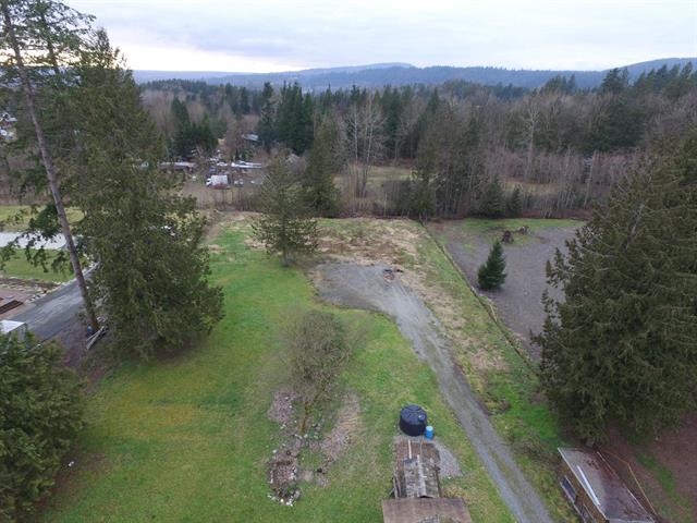 Kitchen Photo of 10053 Wolfe Street, Mission, BC