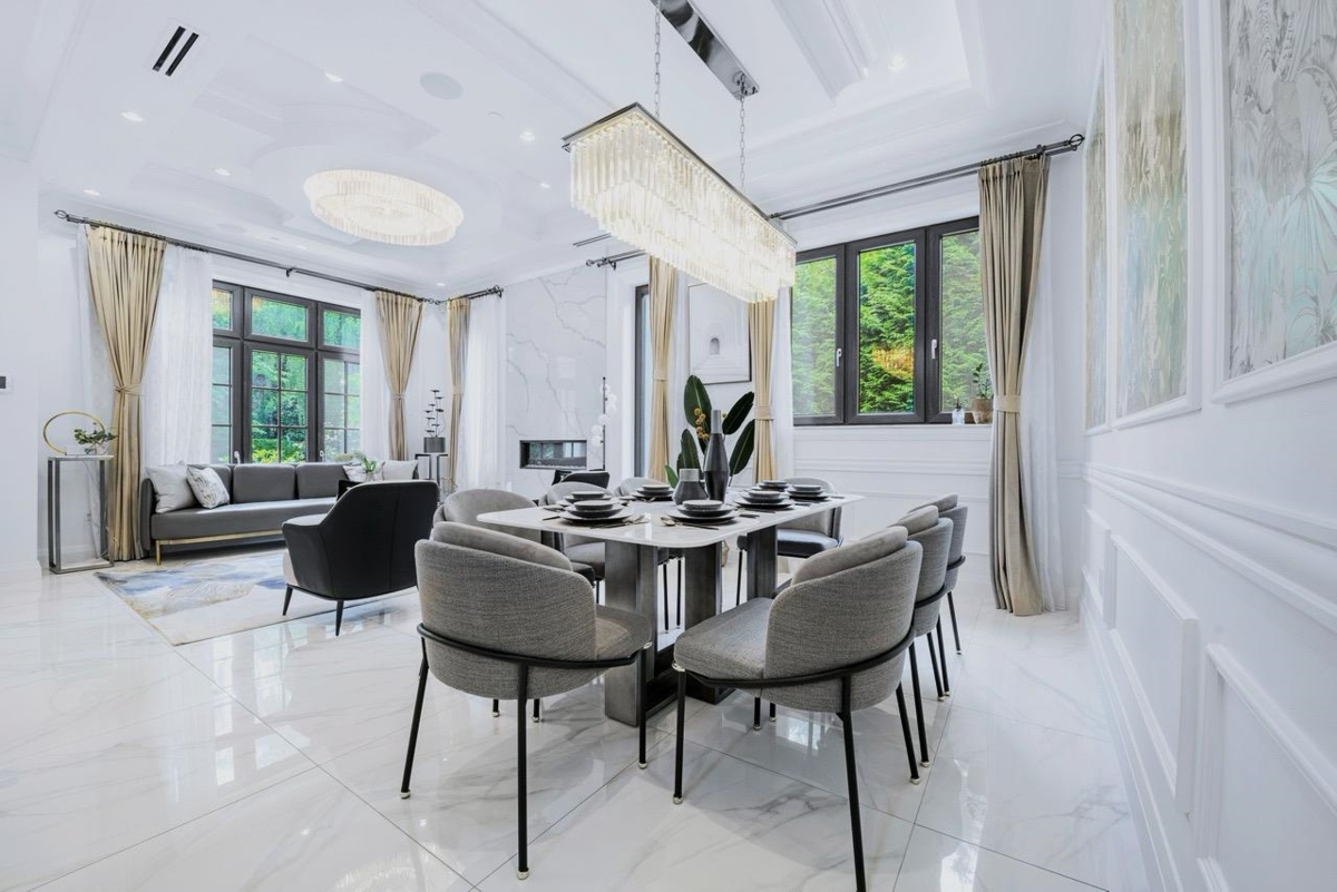 Dining Area Photo of 2867 W 44th Avenue, Vancouver, BC