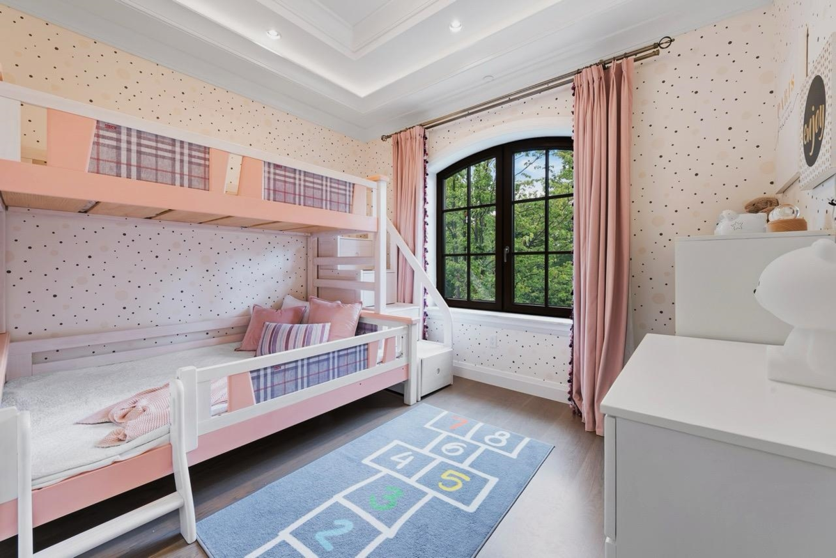 Entry Foyer Photo of 2867 W 44th Avenue, Vancouver, BC