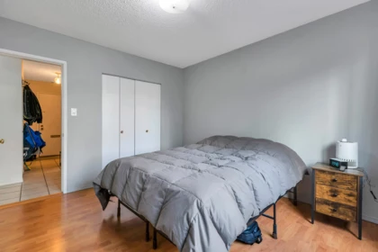 Basement Recreation Room Photo of 113 610 Third Avenue, New Westminster, BC