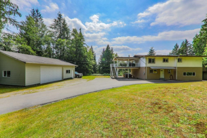 23215 141 Avenue, Maple Ridge, BC