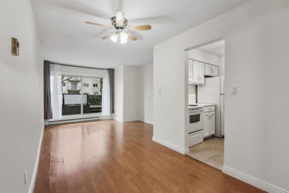 Kitchen Photo of 101 1864 Frances Street, Vancouver, BC