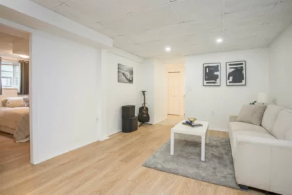 Office / Den Photo of 1976 Warwick Avenue, Port Coquitlam, BC