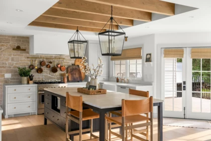 Breakfast Nook Photo of 32500 Verdon Way, Abbotsford, BC