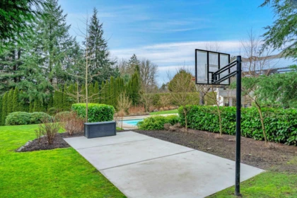 Swimming Pool Photo of 32500 Verdon Way, Abbotsford, BC