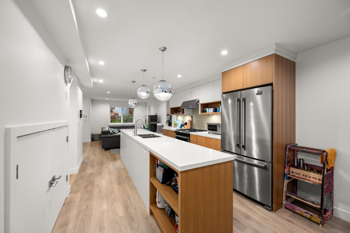 Breakfast Nook Photo of 1452 E 20th Avenue, Vancouver, BC