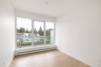 Kitchen Photo of 202 13685 102 Avenue, Surrey, BC