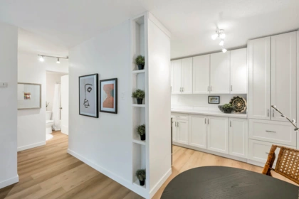 Office / Den Photo of 107 15020 North Bluff Road, White Rock, BC