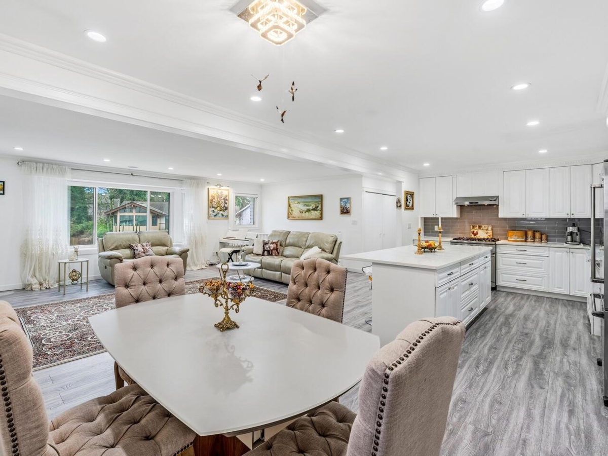 Kitchen Photo of 2515 Battistoni Place, Port Coquitlam, BC