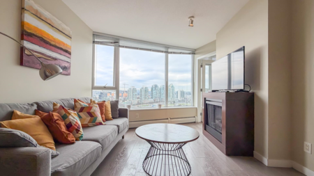 1909 688 Abbott Street, Vancouver, BC, Vancouver — Apartment/Condo for sale