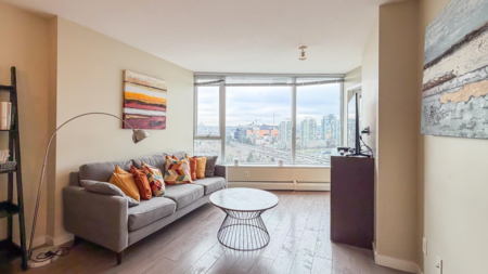 1909 688 Abbott Street, Vancouver, BC, Vancouver — Apartment/Condo for sale