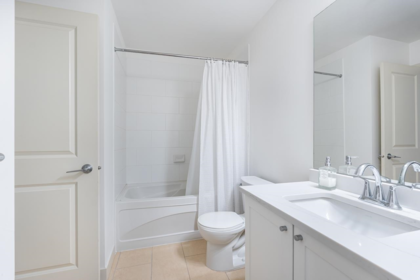 Hallway Photo of 318 2477 Kelly Avenue, Port Coquitlam, BC