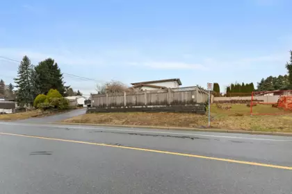 Pantry Photo of 32555 Bevan Avenue, Abbotsford, BC
