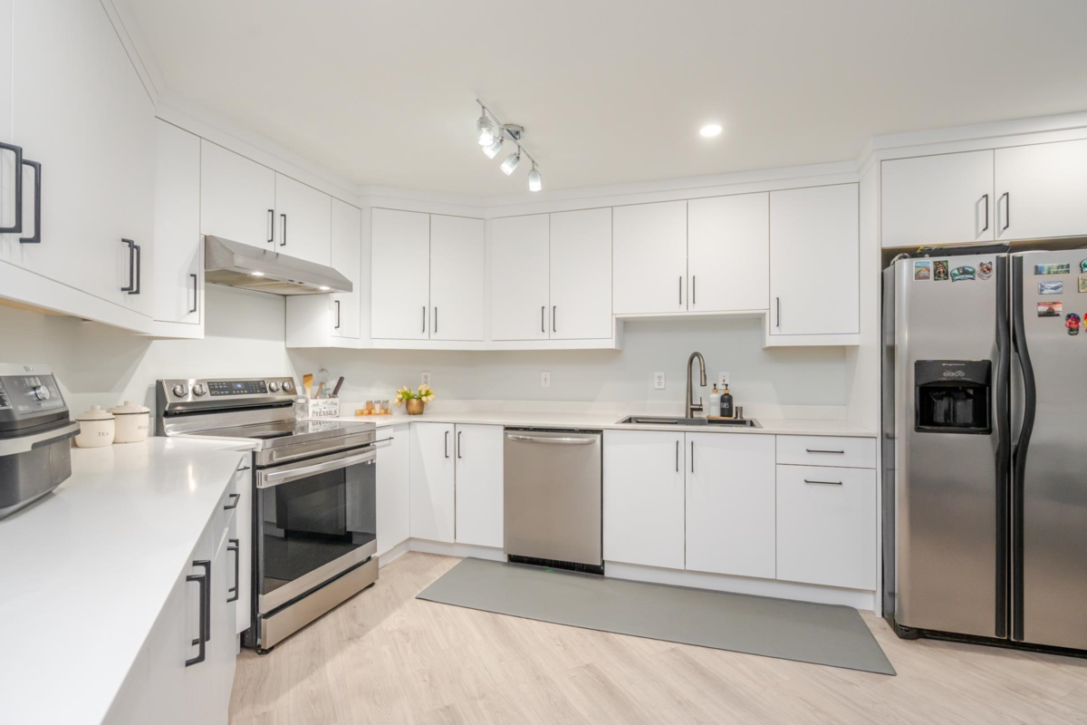 Primary Bedroom Photo of 125 3080 Townline Road, Abbotsford, BC