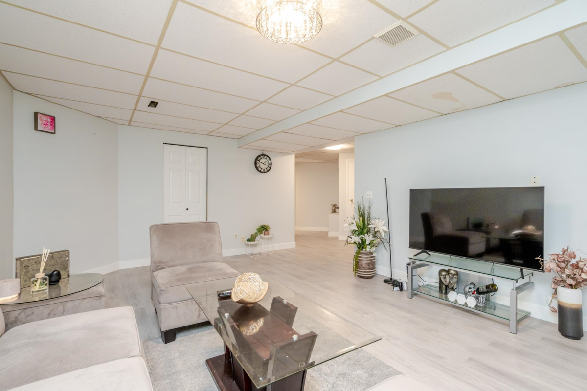 Staircase Photo of 125 3080 Townline Road, Abbotsford, BC