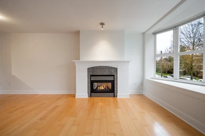 Kitchen Photo of 203 1858 W 5th Avenue, Vancouver, BC