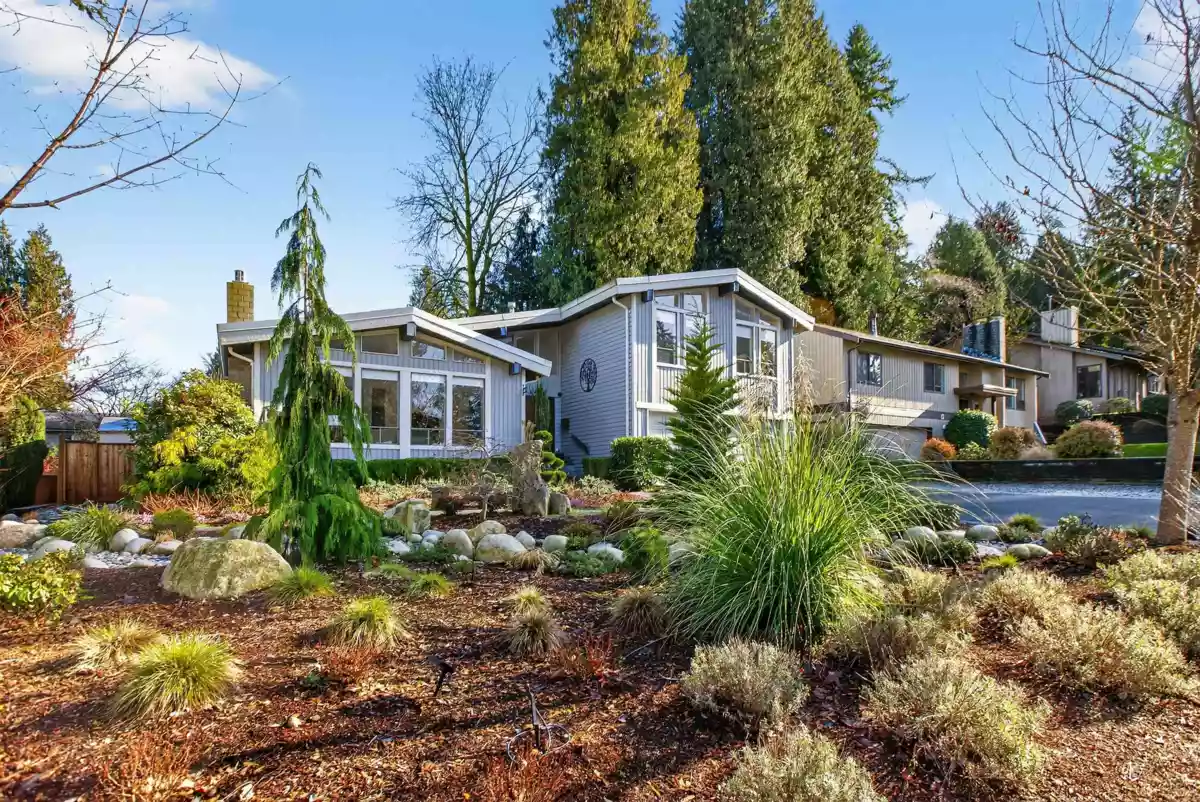 Family Room Photo of 12478 Carlton Street, Maple Ridge, BC