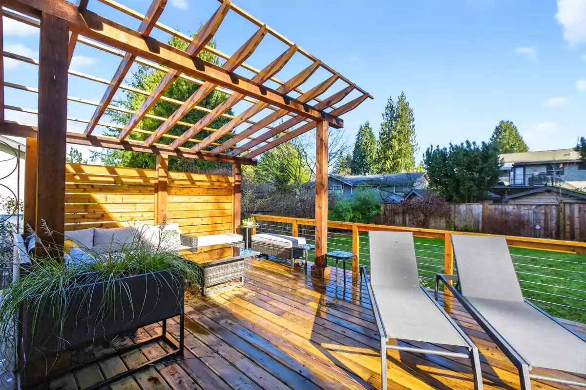 Front Yard Photo of 12478 Carlton Street, Maple Ridge, BC