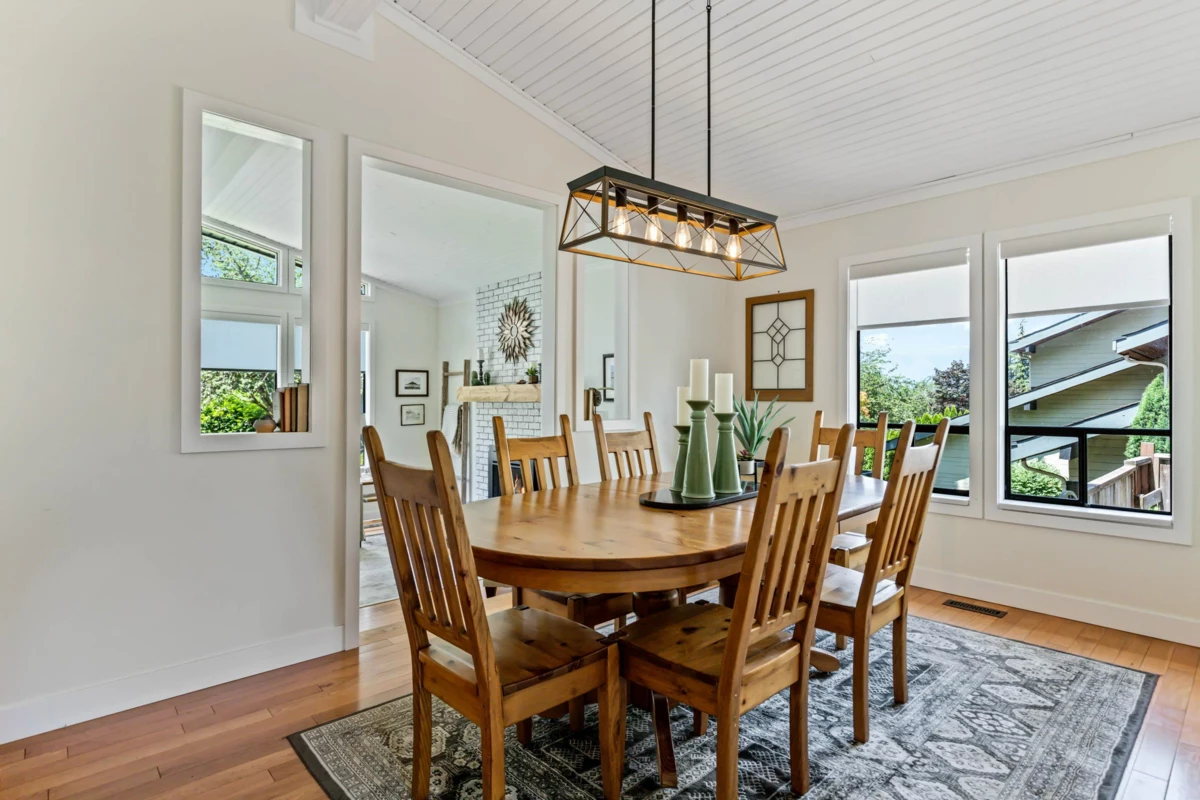 Primary Bedroom Photo of 12478 Carlton Street, Maple Ridge, BC