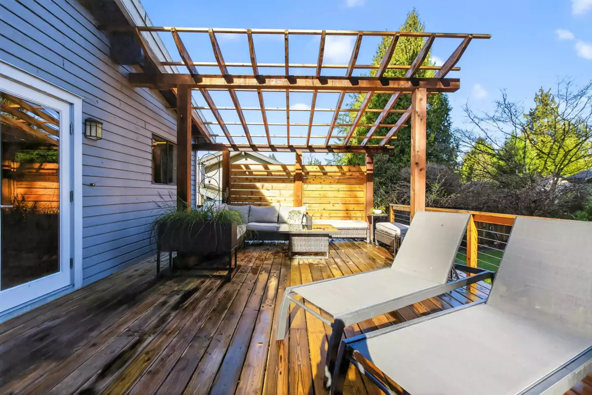 Swimming Pool Photo of 12478 Carlton Street, Maple Ridge, BC