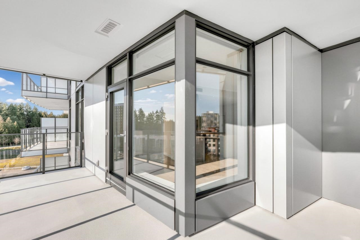 Mudroom Photo of 802 6138 Birney Avenue, Vancouver, BC