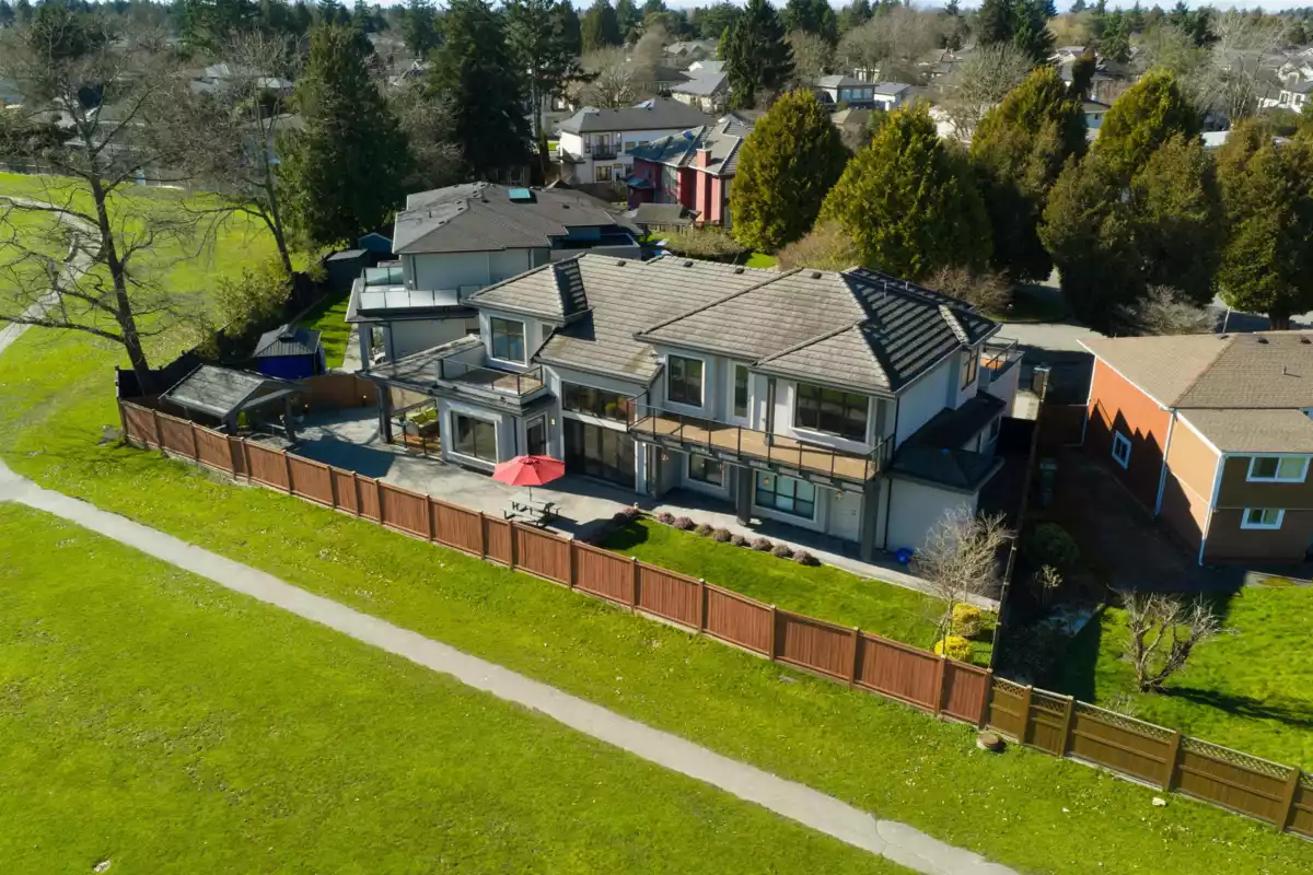 Living Room Photo of 6100 Alta Court, Richmond, BC