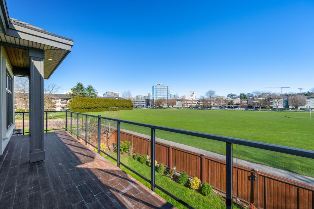Outdoor Kitchen Photo of 6100 Alta Court, Richmond, BC