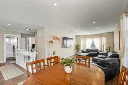 50977 Nevin Road, Rosedale, BC, Rosedale — Single Family Residence for sale